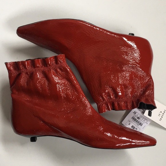 Zara Shoes - NWT Zara leather booties